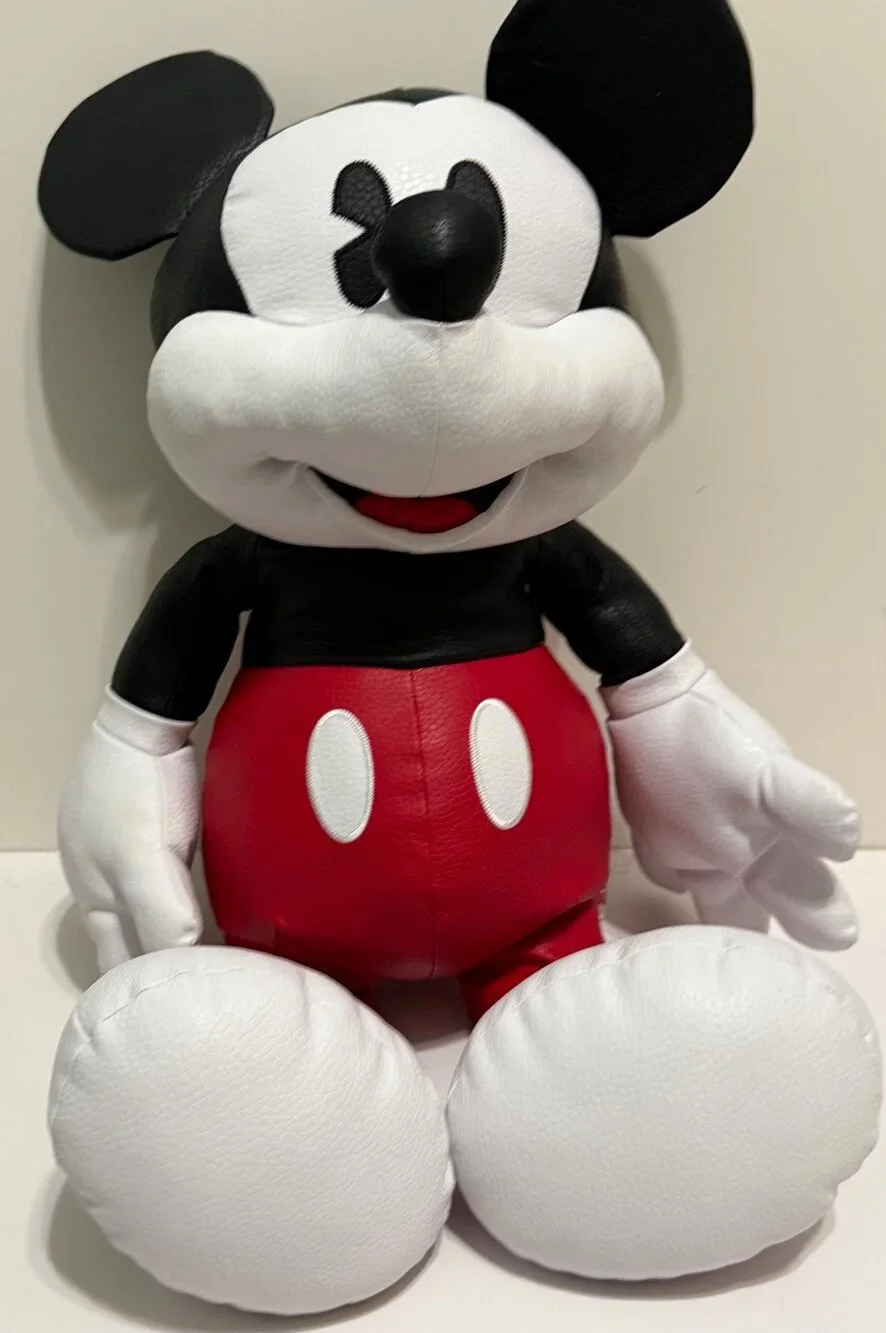 2018 Mickey: The True Original 90th Anniv. 3pc. *SHIPS IN A BOX, ASK FOR POLY*.
